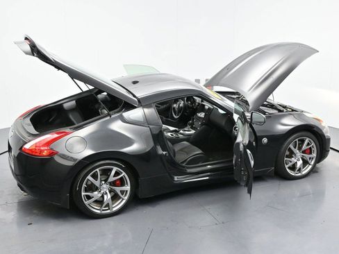 Used 2014 Nissan 370Z Touring w/ Sport Package image 37
