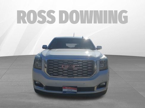 Used 2019 GMC Yukon XL Denali w/ Denali Ultimate Package image 2