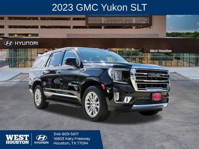 Used 2023 GMC Yukon SLT w/ SLT Luxury Package