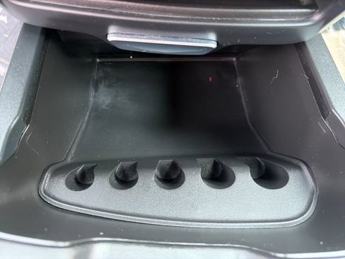 Used 2025 Chrysler Pacifica Select FWD image 58