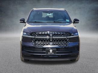 New 2026 Lincoln Navigator L Reserve w/ Jet Appearance Package AWD/4WD video 2