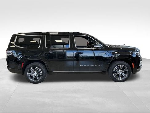 New 2024 Jeep Grand Wagoneer Series I w/ Convenience Group III image 2