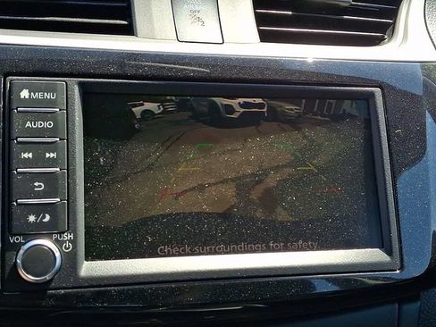Used 2019 Nissan Sentra SV FWD image 17