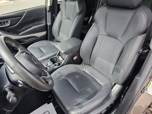 Used 2024 Subaru Forester Limited image 26