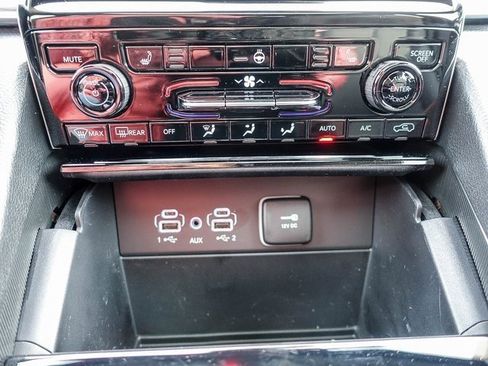 New 2025 Jeep Grand Cherokee Limited image 26