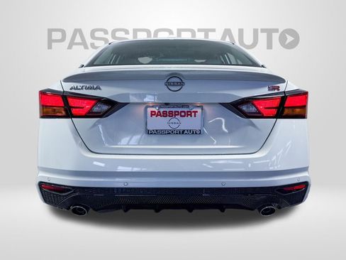 New 2025 Nissan Altima 2.5 SR w/ SR Premium Package image 7