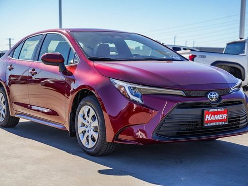 New 2026 Toyota Corolla LE image 3