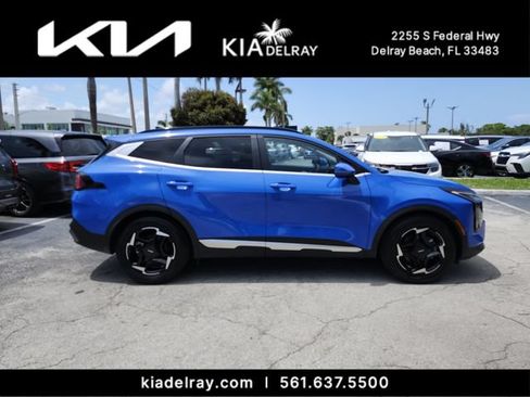 Used 2026 Kia Sportage EX w/ EX Panorama Roof Package FWD image 2