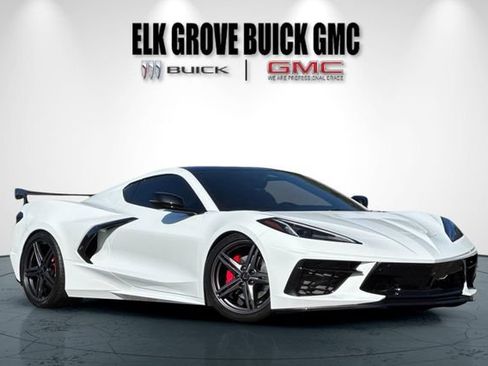 Used 2024 Chevrolet Corvette Stingray Preferred Cpe w/ 2LT RWD image 2