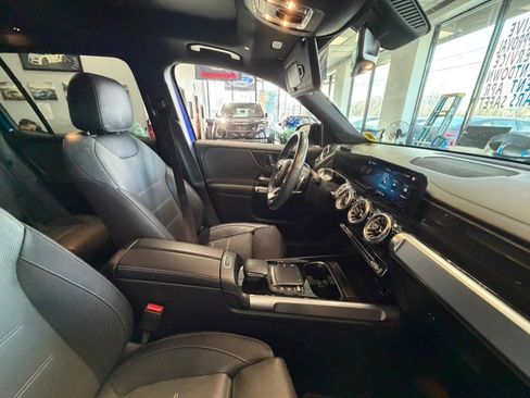 Used 2022 Mercedes-Benz GLB 250 GLB 250 SUV image 43
