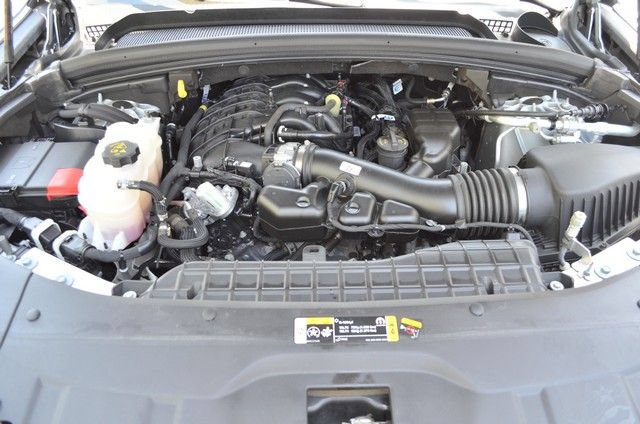Used 2023 Jeep Grand Cherokee L Limited w/ Rear Seat Video Group I AWD/4WD image 38