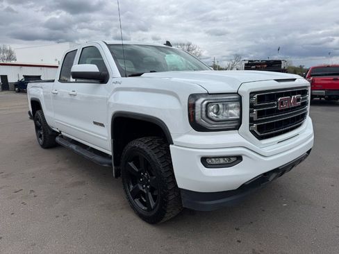 Used 2018 GMC Sierra 1500 4x4 Double Cab w/ Elevation Edition image 7