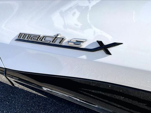 Used 2024 Ford Mustang Mach-E Premium image 10