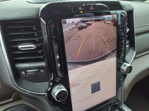 New 2025 RAM 1500 Laramie image 17