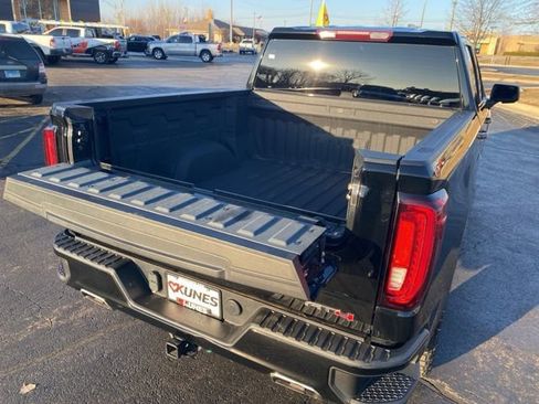 Used 2021 GMC Sierra 1500 AT4 image 13