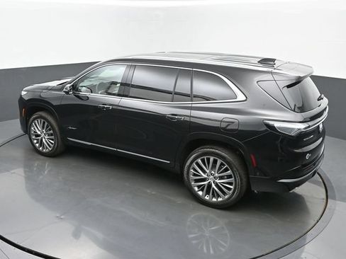 New 2026 Buick Enclave Avenir w/ Super Cruise Package FWD image 42