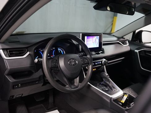 Certified 2024 Toyota RAV4 XLE w/ Convenience Package AWD/4WD image 11