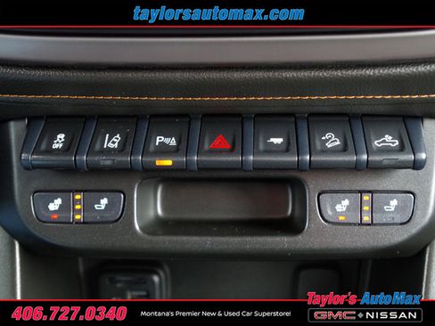 Used 2022 GMC Canyon AT4 w/ Driver Alert Package AWD/4WD image 18
