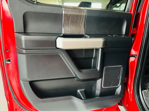 Used 2020 Ford F350 Lariat w/ Lariat Ultimate Package image 24