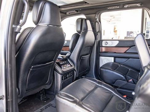 Used 2021 Lincoln Navigator L Reserve w/ Luxury Package AWD/4WD image 34