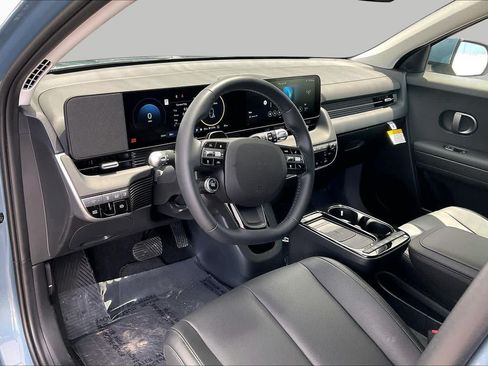 Certified 2025 Hyundai Ioniq 5 SEL RWD image 17