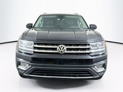 Used 2019 Volkswagen Atlas SEL FWD image 2