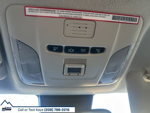 Used 2020 Toyota Corolla LE image 28