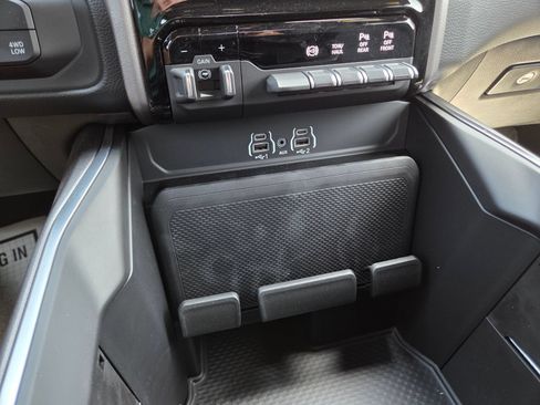 New 2026 RAM 3500 Lone Star AWD/4WD image 37