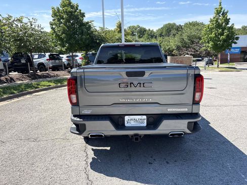 Used 2021 GMC Sierra 1500 Elevation w/ X31 Off-Road Package AWD/4WD image 7