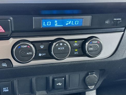 Used 2023 Toyota Tacoma SR image 12