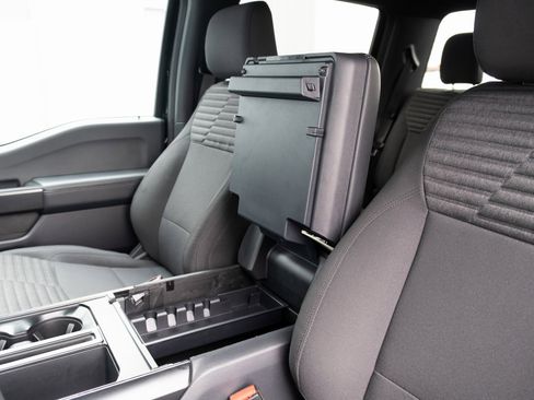 Used 2023 Ford F150 XL w/ Trailer Tow Package image 8