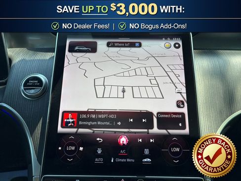 Used 2023 Mercedes-Benz GLC 300 4MATIC image 25