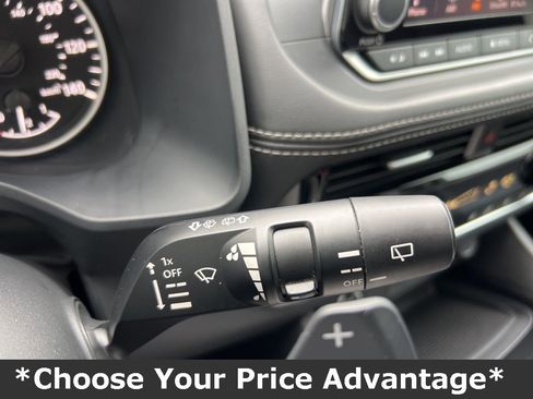 Used 2023 Nissan Rogue SV w/ SV Premium Package image 65