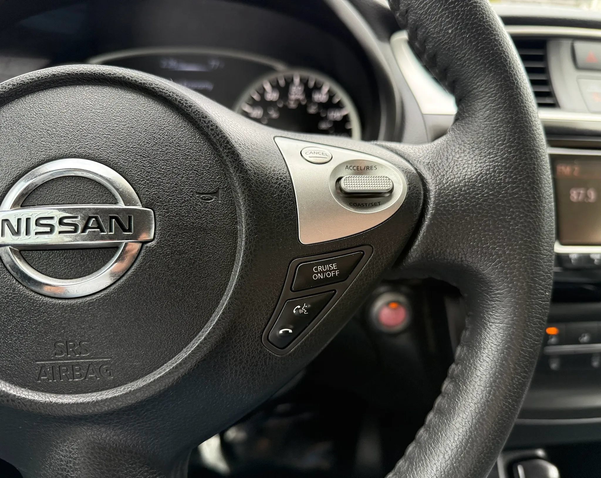 Used 2017 Nissan Sentra SV FWD image 14