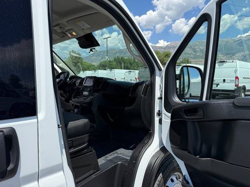 Used 2023 RAM ProMaster 3500 FWD image 16