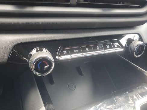 New 2026 Chevrolet Silverado EV LT w/ Plus Package image 29