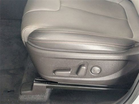 Used 2020 Hyundai Santa Fe SEL w/ Convenience + Premium Package image 12