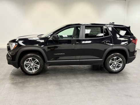 New 2026 GMC Terrain Elevation w/ LPO, Floor Liner Package image 2