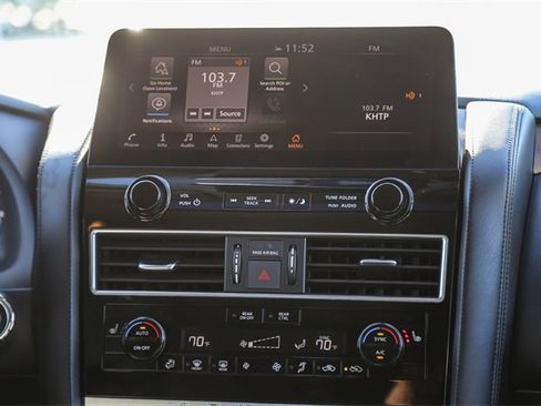 Used 2022 Nissan Armada SL w/ Captain's Chairs Package image 14