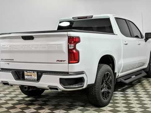 Used 2023 Chevrolet Silverado 1500 RST w/ Z71 Off-Road Package image 7