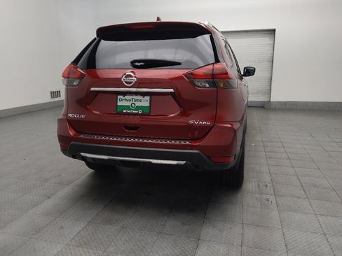 Used 2018 Nissan Rogue SV AWD/4WD image 7