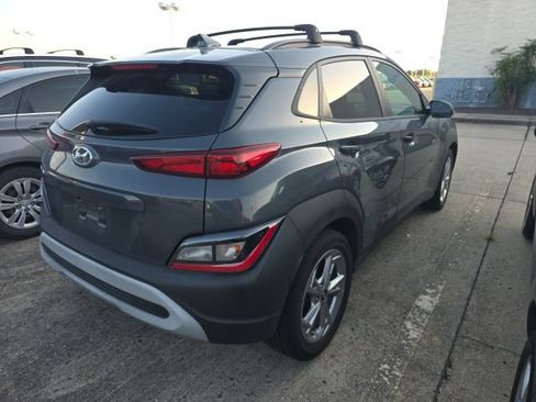 Used 2023 Hyundai Kona SEL w/ Convenience Package FWD image 3