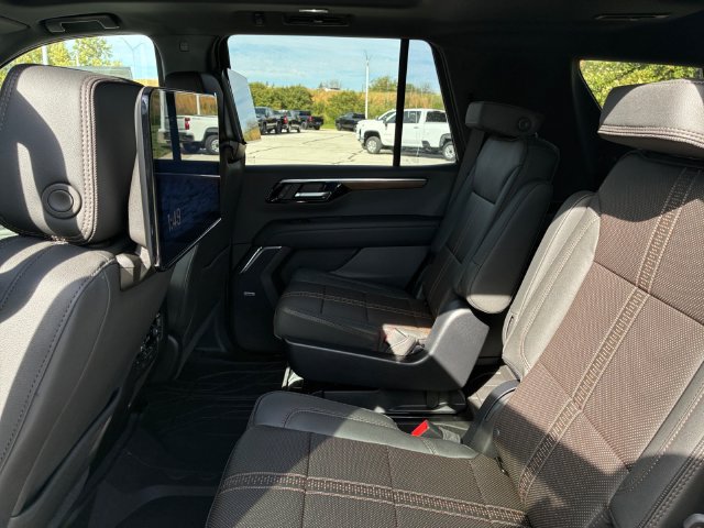 New 2027 Chevrolet Tahoe High Country AWD/4WD image 17