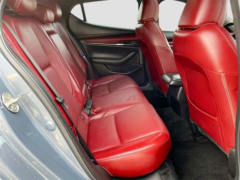 Used 2022 MAZDA MAZDA3 s image 26