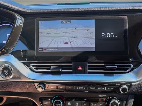 Used 2022 Kia Niro EX w/ Cold Weather Package image 14