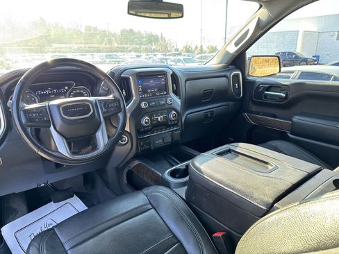 Used 2022 GMC Sierra 1500 Denali image 11