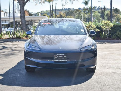Used 2025 Tesla Model 3 Long Range image 2