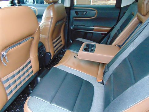 Used 2023 Ford Bronco Sport Outer Banks image 14