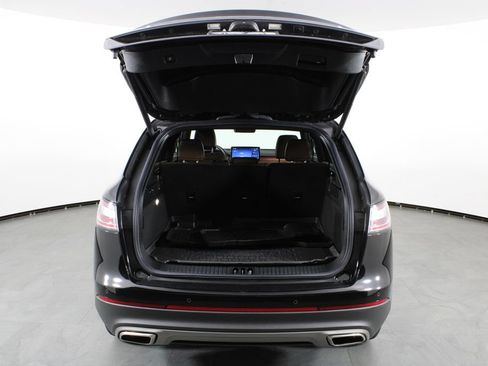 Used 2023 Lincoln Nautilus Reserve w/ Equipment Group 201A AWD/4WD image 16