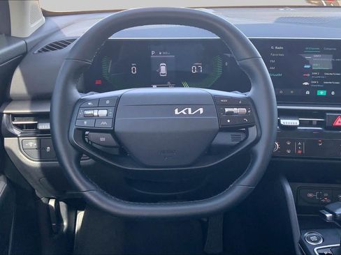Certified 2026 Kia Sportage LX w/ LX Convenience Package FWD image 6